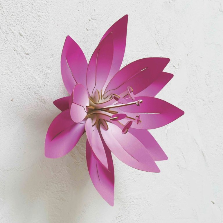 Assembli Wall Flower pink square