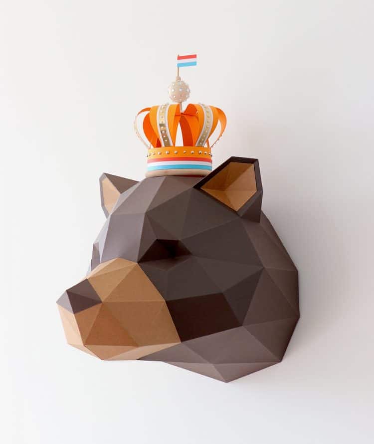 Assembli grizzly bear crown kingsday
