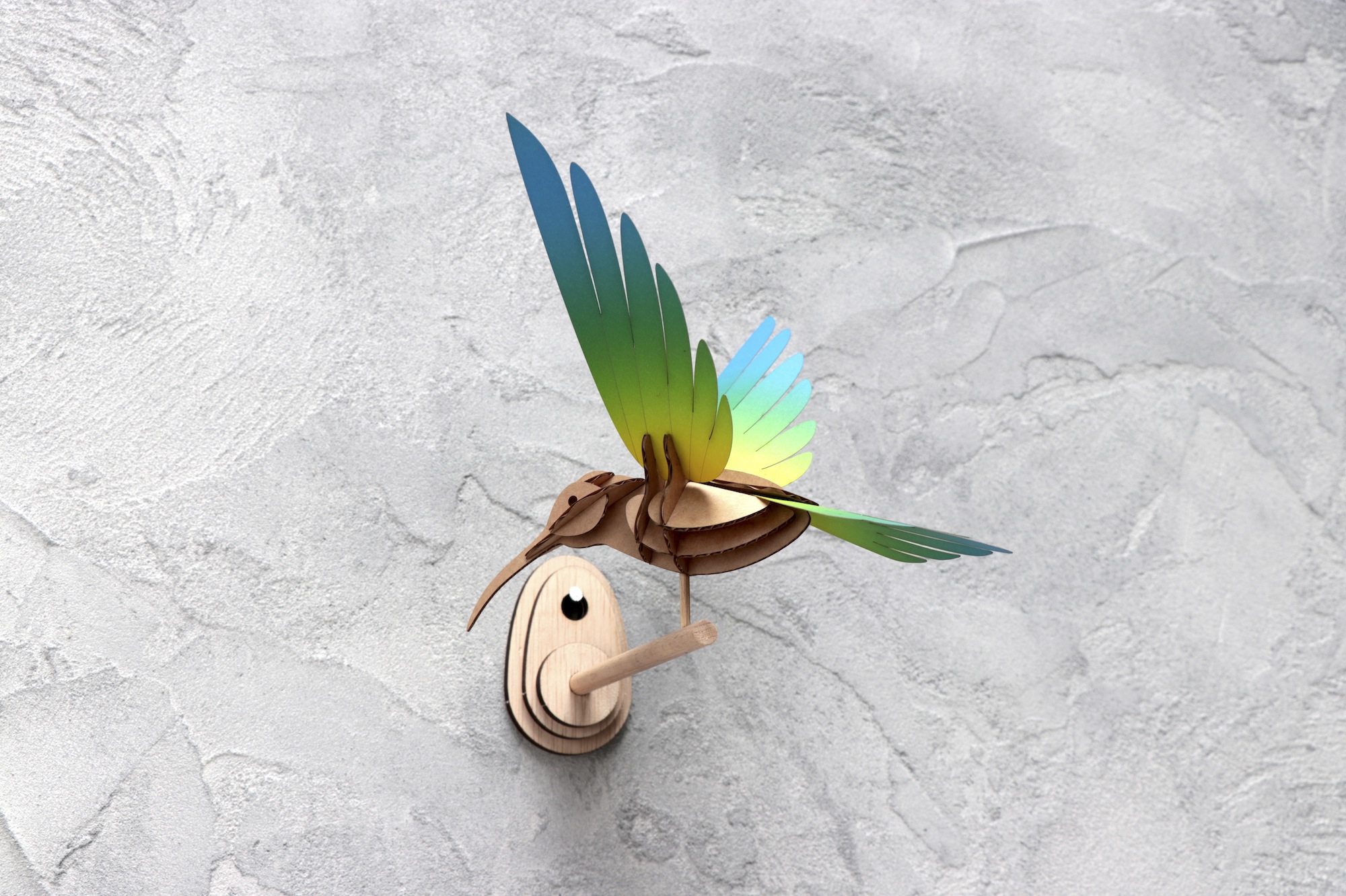 Assembli Colibri bird yellow-blue bird perch